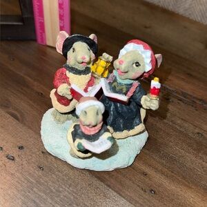Vintage Artmark Miniature Mouse Carolers 1993 Christmas Figure Trinket Resin
